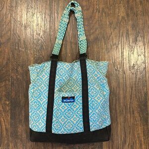 Kavu handbag purse in good used condition